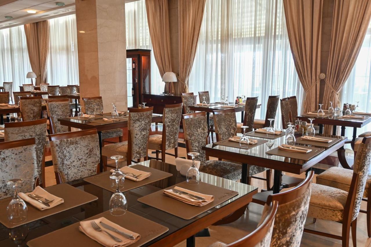 Aleksandar Palace Hotel Congress Center & Spa Скопье Экстерьер фото